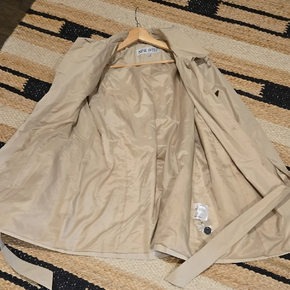 Nine West Beige Belted Trench Coat for Women, XL, GUC, Designer Chic, Casual - Picture 10 of 12